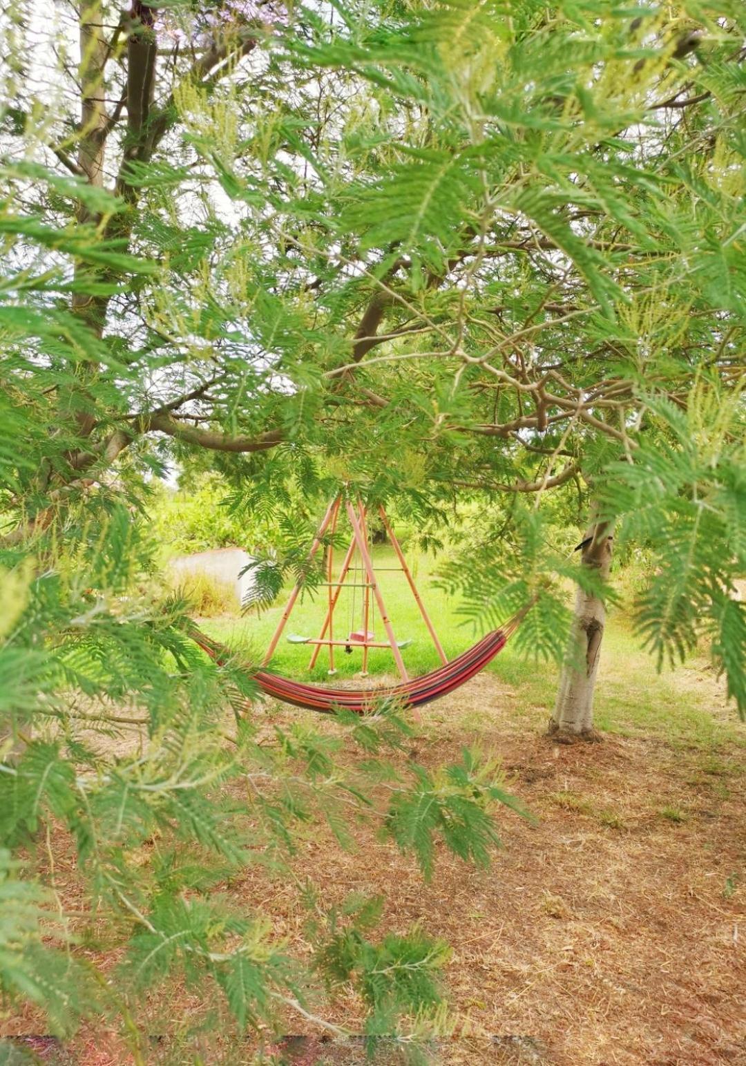 Home Garden Синискола Экстерьер фото